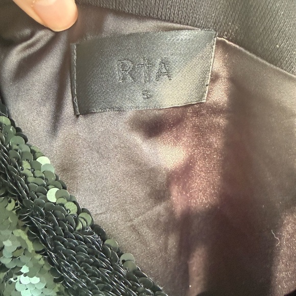 RTA Emerald Green One-Shoulder Sequence Top Size Small Holiday Party/NYE - Picture 2 of 5